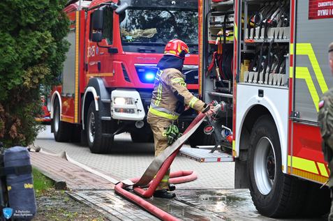 Ćwiczebny alarm przeciwpożarowy w 2. Regionalnej Bazie Logistycznej