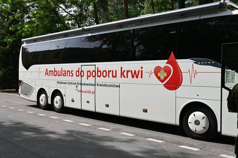 Oddając krew, ratujemy życie.